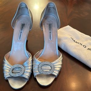 Authentic Manolo Blahnik silver metallic heels size 39